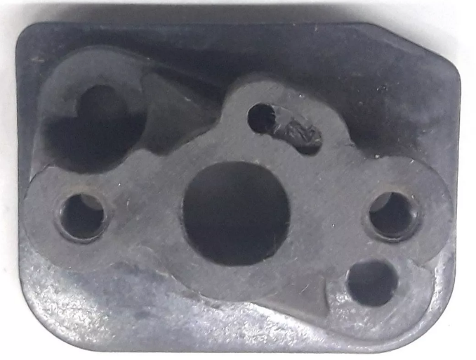 Brida Carburador MG 26/33cc.