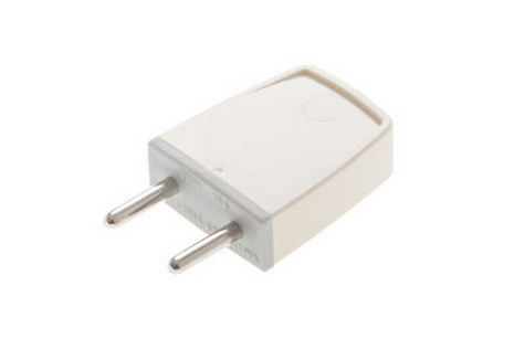 Ficha Macho 10 Amp. 220 Vol